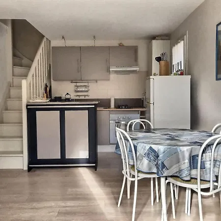 Confortable Pavillon Avec Jardin à 900m De La Hébergement de vacances
