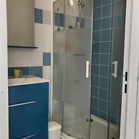 Hébergement de vacances Confortable Pavillon Avec Jardin à 900m De La